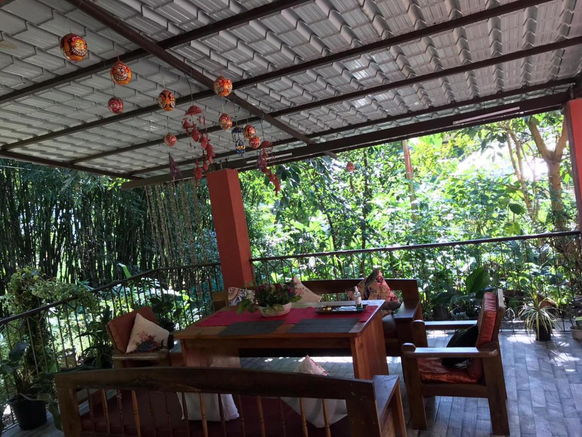 Tenam Garden Homestay カリンポン エクステリア 写真